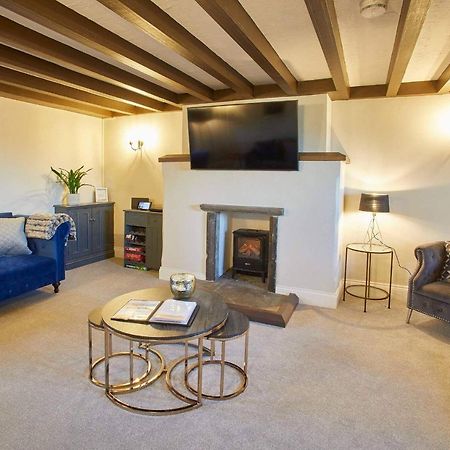 Host & Stay - The Coach House Whitby Exterior photo