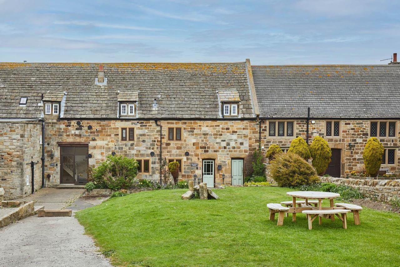 Host & Stay - The Coach House Whitby Exterior photo