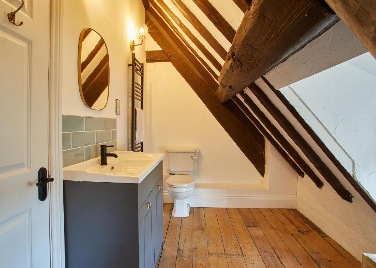 Host & Stay - The Coach House Whitby Exterior photo